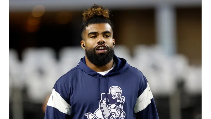 Ezekiel Elliott - Dallas Cowboys - NFL 2022