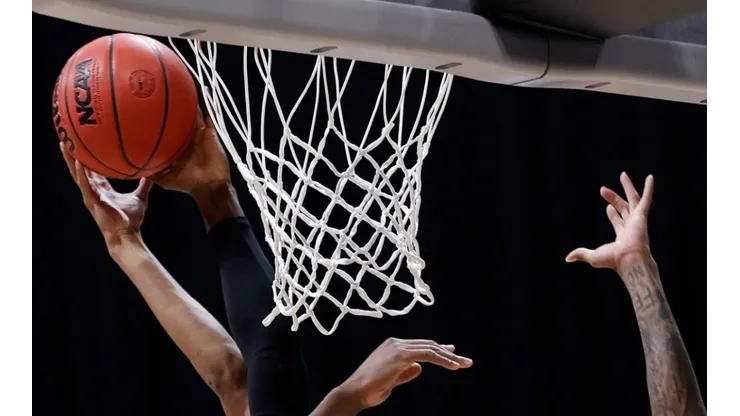 College hoop in 2021