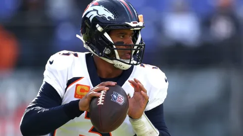 Russell Wilson - Denver Broncos - NFL 2022