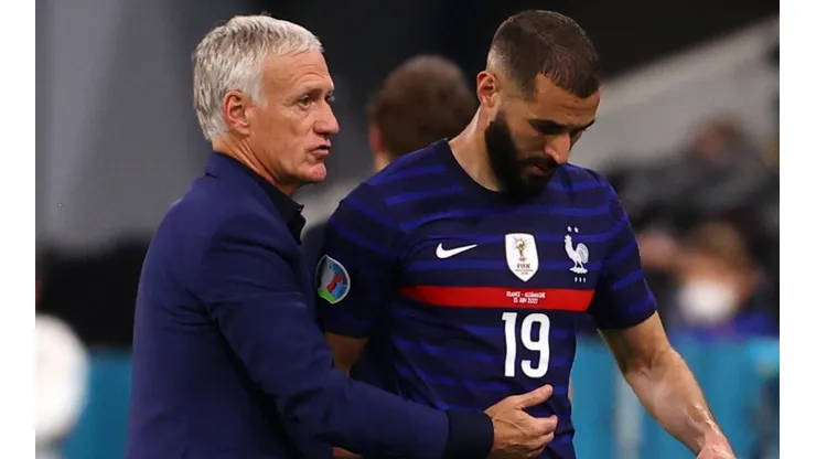 Didier Deschamps and Karim Benzema of France