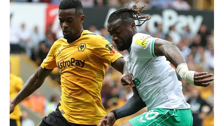 Nelson Semedo of Wolves and Allan Saint-Maximin of Newcastle