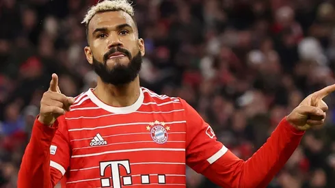 Eric Maxim Choupo-Moting celebrates Bayern's winner vs. PSG.