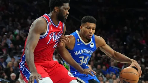 Giannis Antetokounmpo #34 of the Milwaukee Bucks drives to the basket against Joel Embiid #21 of the Philadelphia 76ers