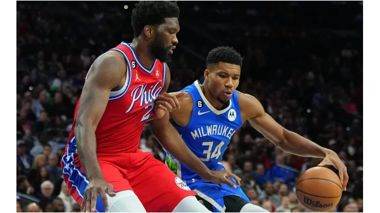 Giannis Antetokounmpo #34 of the Milwaukee Bucks drives to the basket against Joel Embiid #21 of the Philadelphia 76ers