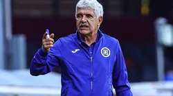 The head coach of Cruz Azul is Ricardo Ferretti