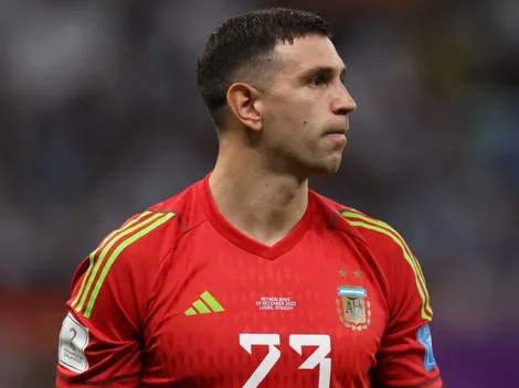 Emiliano Martinez's father reveals possible destinations for Argentine GK