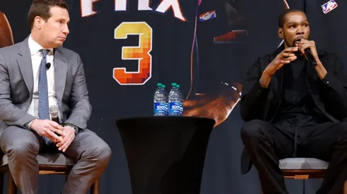 Suns owner Mat Ishbia (left) and Kevin Durant.