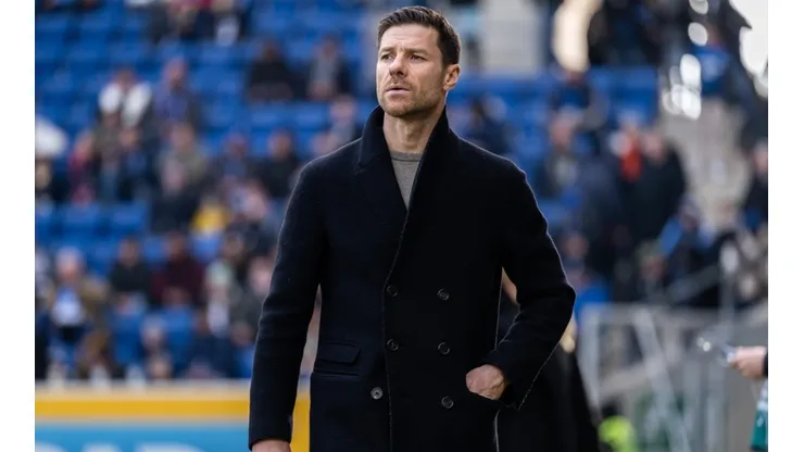 Former midfielder Xabi Alonso coaches Bayer Leverkusen
