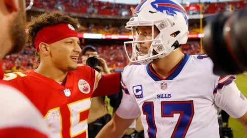 Patrick Mahomes (left) and Josh Allen.