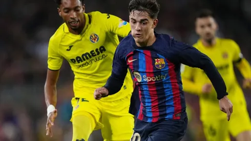 Johan Mojica of Villarreal and Gavi of Barcelona