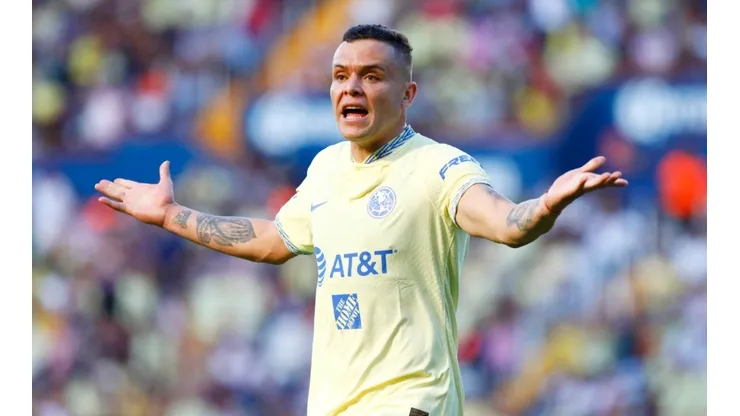 Jonathan Rodriguez with Club America in Liga MX