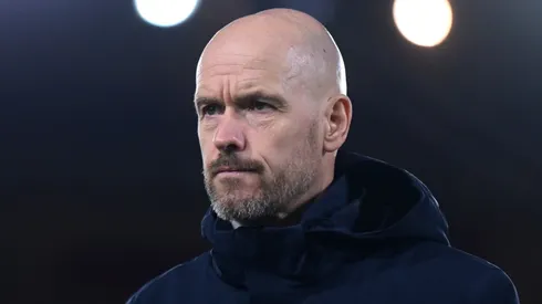 The head coach of Manchester United is Erik ten Hag