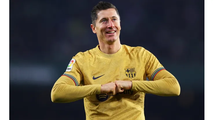 Robert Lewandowski celebrates his goal against Betis