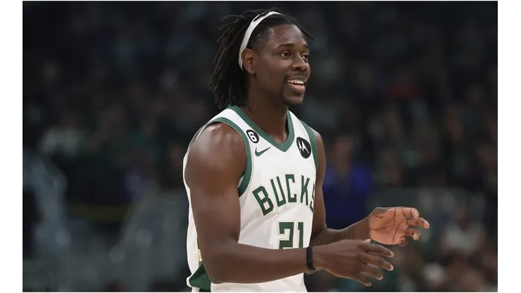 Jrue Holiday #21 of the Milwaukee Bucks
