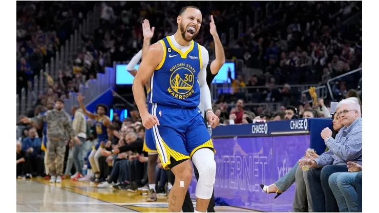 Stephen Curry #30 of the Golden State Warriors