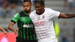 Jeremy Toljan of Sassuolo and Rafael Leao of Milan