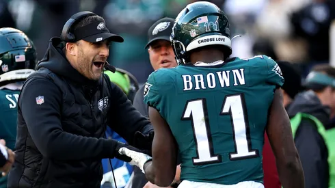 Eagles head coach Nick Sirianni (left) and AJ Brown.
