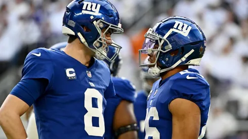 Daniel Jones (left), Saquon Barkley (right) - New York Giants - NFL