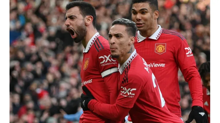 Antony and Bruno Fernandes of Manchester United