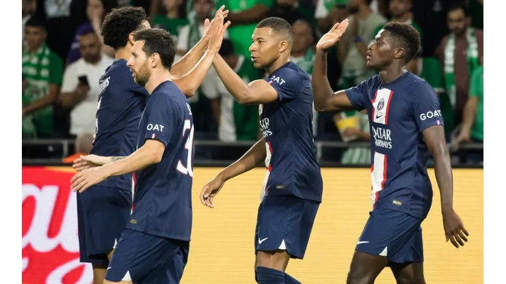 PSG players celebrating a goal.