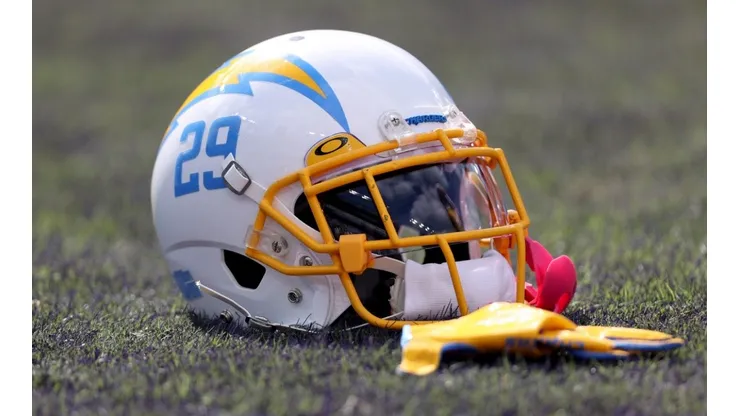 Los Angeles Chargers helmet - NFL