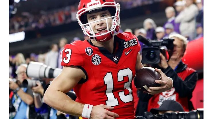 Stetson Bennett last season with the Bulldogs