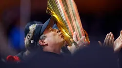 HC Kirby Smart of the Bulldogs kissing his second back-to-back CFP title