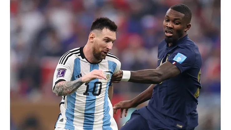 Lionel Messi (left) against Dayot Upamecano.