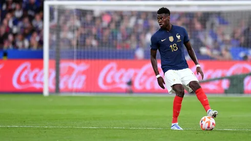 Benoit Badiashile with France