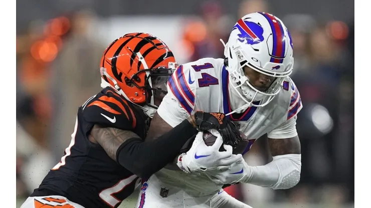 Steffon Diggs, Cam Taylor-Britt - Buffalo Bills vs Cincinnati Bengals - NFL 2022