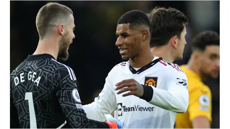 David De Gea of Manchester United celebrates their side's win with teammate Marcus Rashford