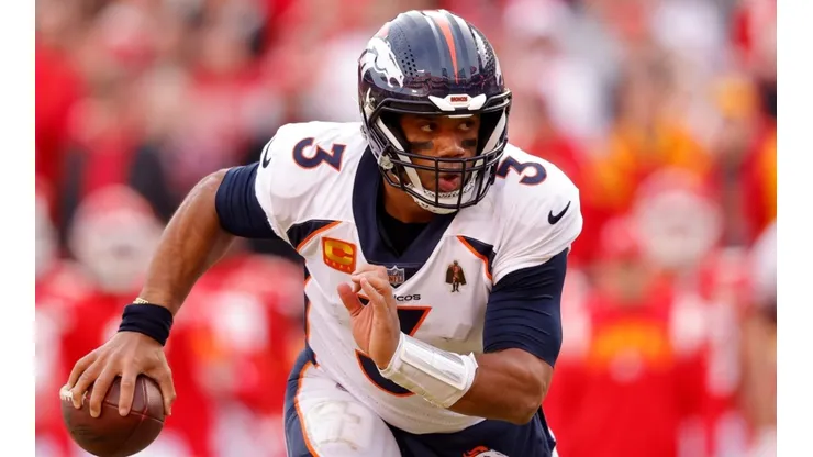 Russell Wilson - Denver Broncos - NFL 2022