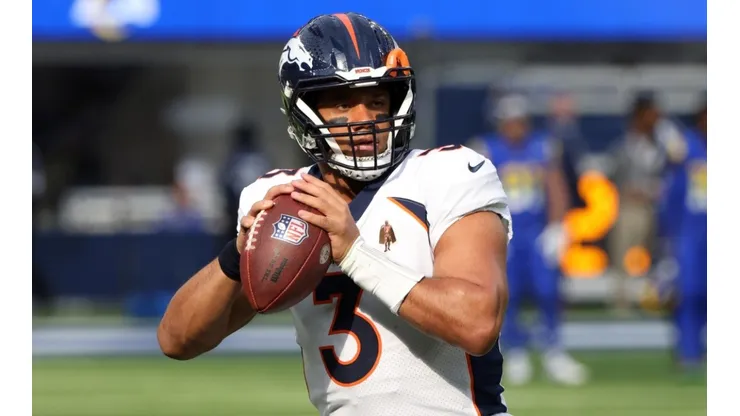 Russell Wilson - Denver Broncos - NFL 2022