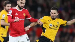 Bruno Fernandes of Manchester United and Joao Moutinho of Wolves