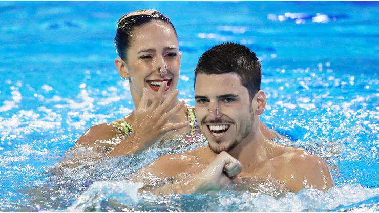 Giorgio Minisini and Lucrezia Ruggiero of Italy at the FINA Artistic Swimming World Series Super Final