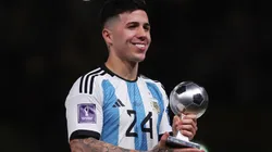 Enzo Fernandez of Argentina poses with the FIFA Young Player award at Qatar 2022.