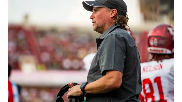 HC Dana Holgorsen of Houston