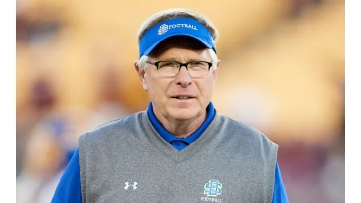 HC John Stiegelmeier of the Jackrabbits