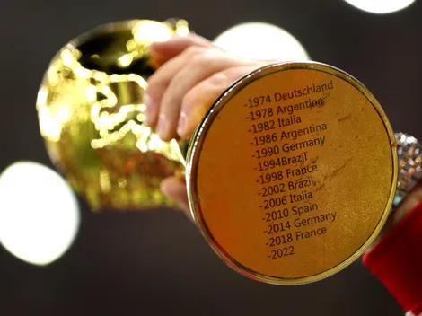 Who keeps the FIFA World Cup trophy while the tournament is not played?