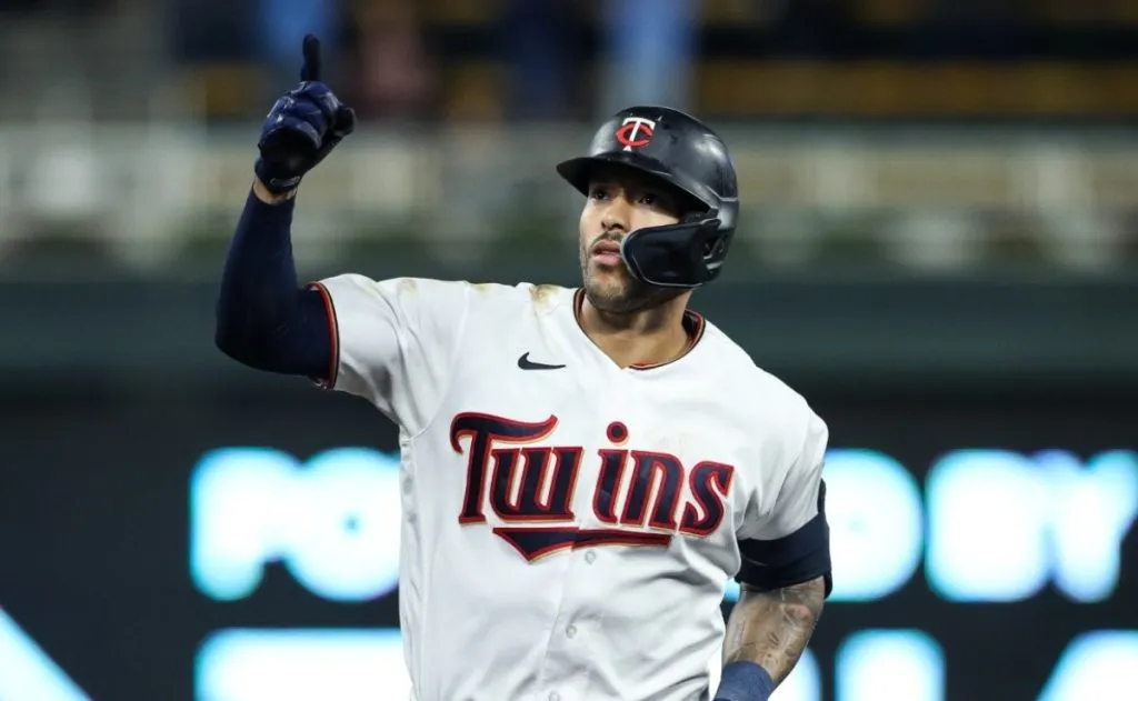 Carlos Correa celebrating