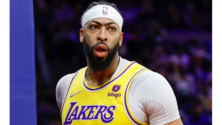Anthony Davis of the Los Angeles Lakers