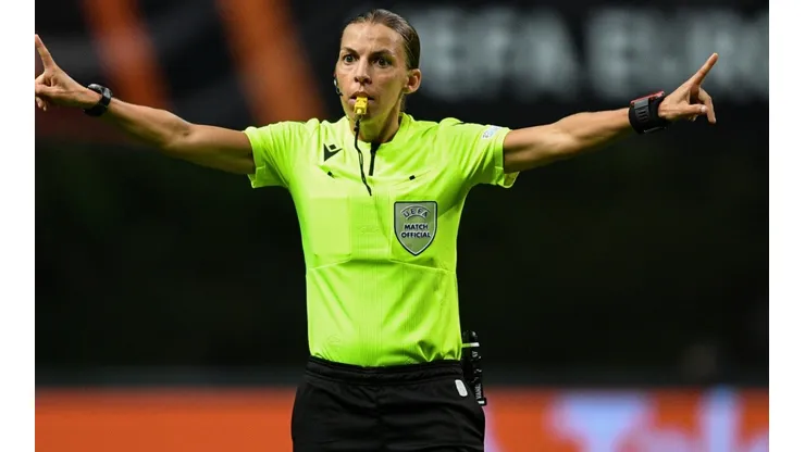 Stéphanie Frappart during a UEFA Europa League match