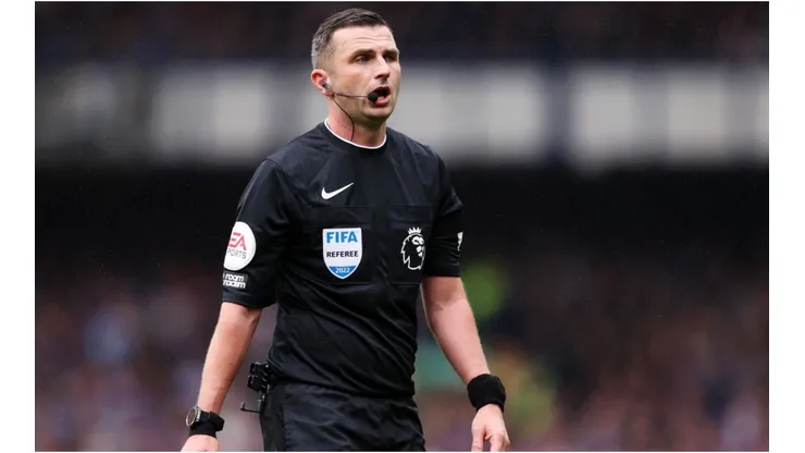 Referee, Michael Oliver