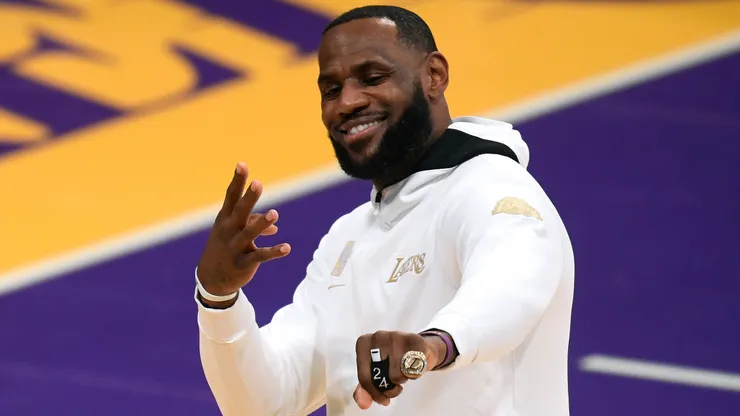 LeBron James #23 of the Los Angeles Lakers poses with his ring during the 2020 NBA championship ring ceremony