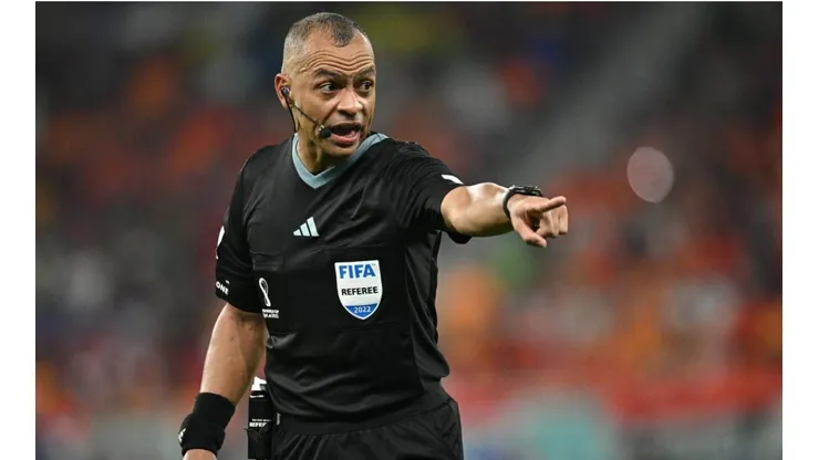 Referee Wilton Pereira Sampaio