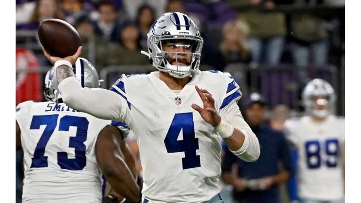 Dak Prescott - Dallas Cowboys - NFL 2022
