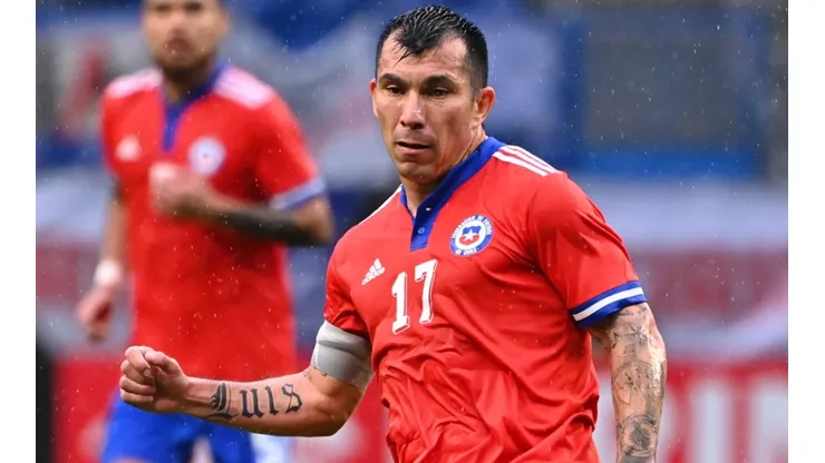Gary Medel of Chile