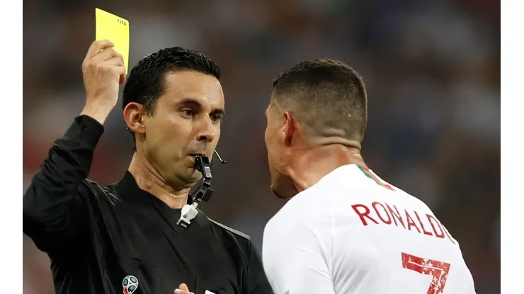 Cristiano Ronaldo sees the yellow card in Russia 2018.