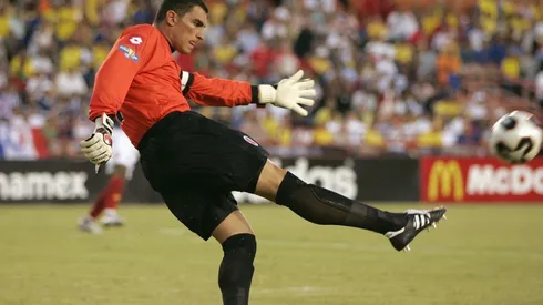 Farid Mondragon of Colombia