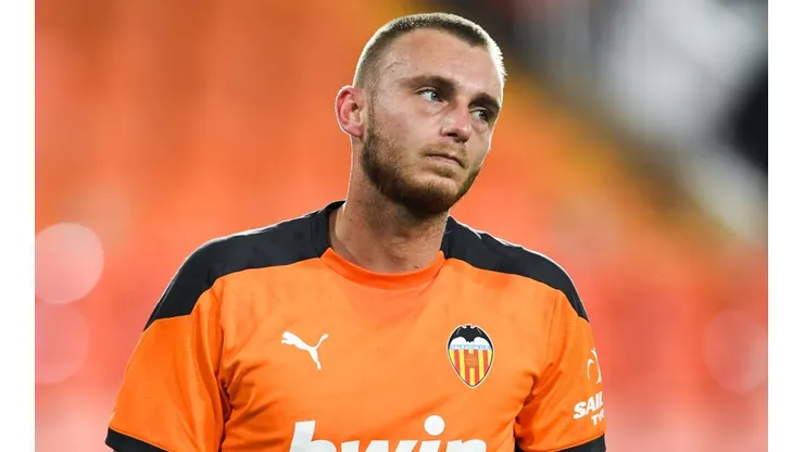 Cillissen playing for Valencia